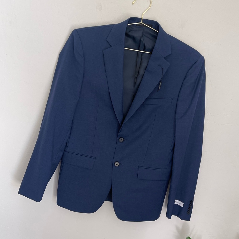 CALVIN KLEIN Men’s Solid Blue 100% Wool Suit Jacket Sz 38S NWOT - Picture 1 of 10